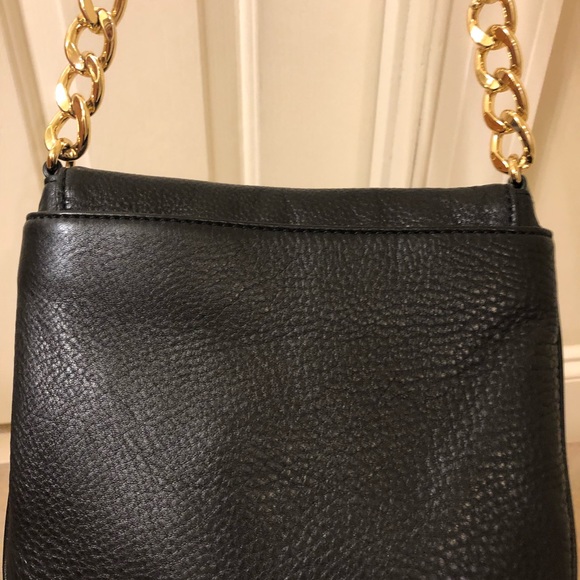Michael Kors Chain Crossbody Bag - Picture 3 of 4